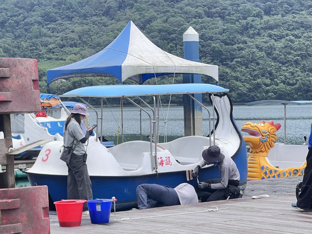 【花縣府今赴鯉魚潭關心檢測進度 推動安全升級與低碳旅遊並進 水域活動預計6月逐步復航】插图 【花縣府今赴鯉魚潭關心檢測進度 推動安全升級與低碳旅遊並進 水域活動預計6月逐步復航】插图