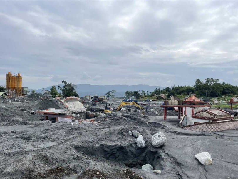 【協助地方公所0923災害復建 縣府加速核定光復、萬榮公墓改善補助】插图2