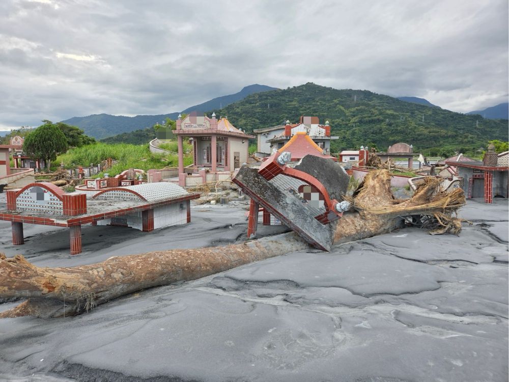 【協助地方公所0923災害復建 縣府加速核定光復、萬榮公墓改善補助】插图
