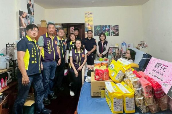 【吉安警結合吉安義警第二中隊關懷弱勢端節送暖】缩略图